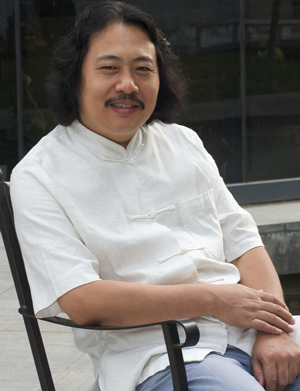 中国工笔画学会副会长 贾广健
